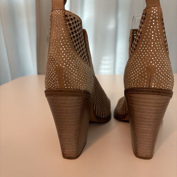 Vince Camuto Ankle Booties US 9M Tan 4"Block Stacked Heel Peep Toe Sparkley - Picture 6 of 9